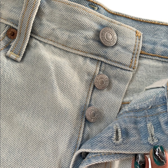Levis Short size 27 - Picture 8 of 8